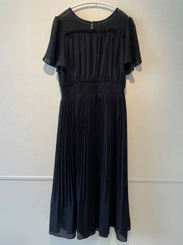 LAISSE PASSE 엘레강트한 블랙 드레스