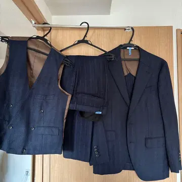 일본 중고 울 88% 다크 블루 스트라이프 수트 3세트