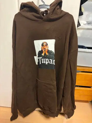 2PAC 브라운 XL 후드티 XLARGE