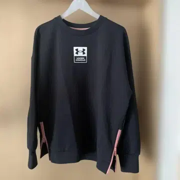 Under Armour 블랙 사이드 지퍼 트레이닝복