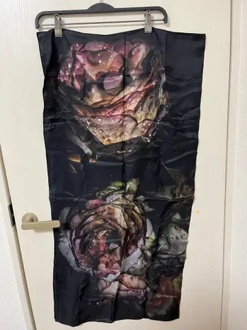 라드 뮤지션 실크 스카프