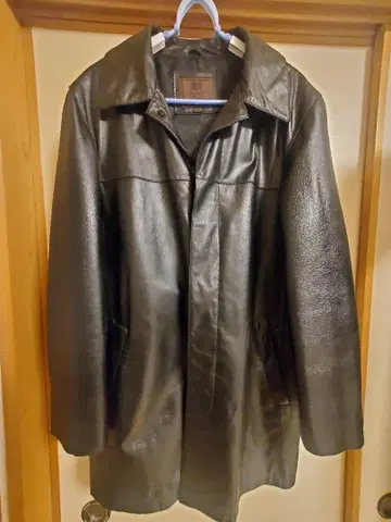 FEDI 가죽 롱 코트 돈피