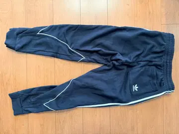 adidas 조거 팬츠 블랙에 가까운 네이비