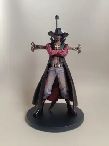 원피스 미호크 피규어