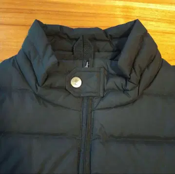 제냐 스포츠 다운 자켓 M 사이즈