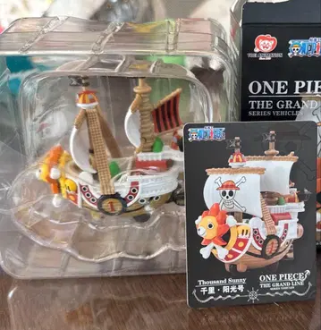 POP MART 정품 원피스 선박 피규어 3개 세트