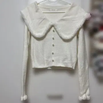 pium 퍼 칼라 마쉬멜로우 니트