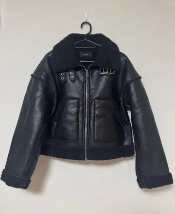 EMODA 가죽 무스탕 블루종