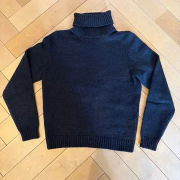 새상품급 자노네 5G 터틀넥 스웨터 리브 니트 스테디셀러