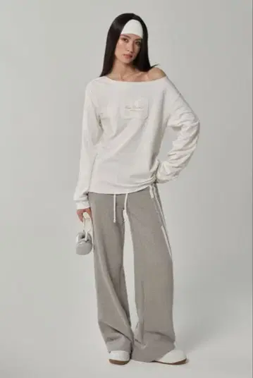 kleesier 크리시어 리셋 루틴 루즈 탑 White