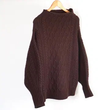 Plage 아란 모크넥 풀오버 브라운 플라주