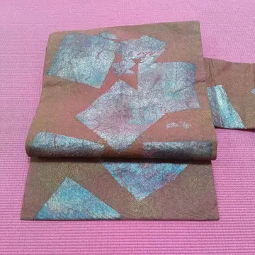 나고야 오비 브라운과 파랑 무늬