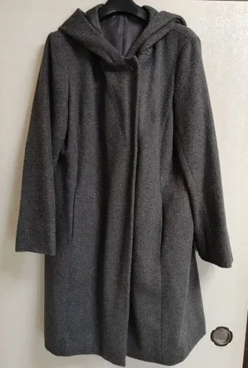 후드 부착 코트