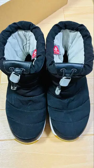 THE NORTH FACE 블랙 신발 23cm