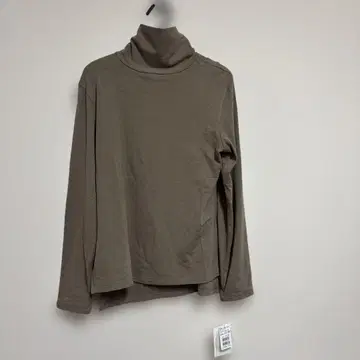 브라운 터틀넥 상의 사이즈 38