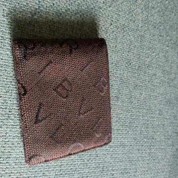 불가리 이단 접이식 지갑