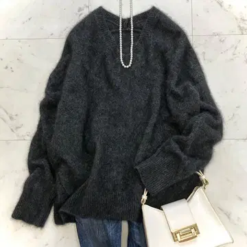 컨디션 최상 Whim Gazette 라쿤 너구리 100% 퍼 니트 그레이