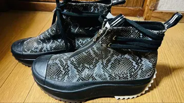 컨버스 런스타 스네이크 지퍼 통굽 스니커즈