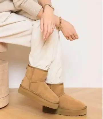 컬러스 오브 캘리포니아 MOUTON 부츠