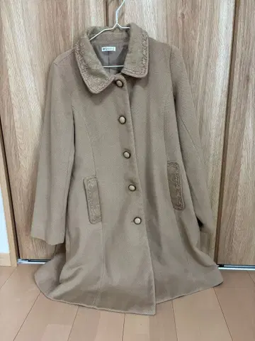 엑시즈팜 베이지 롱 코트