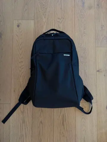인케이스 백팩 ] ICON Backpack -Black 공식 구매