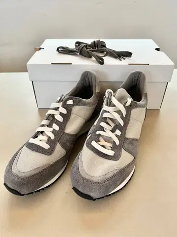 미사용 새상품 노베스타 마라톤 트레일 UK6.5 25.5-26.0cm