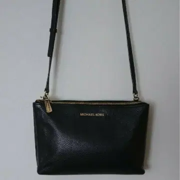 MICHAEL KORS 블랙 가죽 숄더백