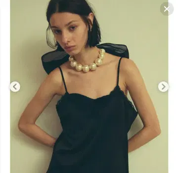 펄 리본 목걸이