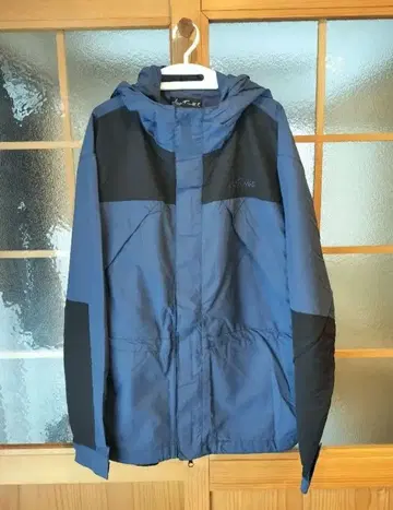 택 포함 새상품! 와일드 띵스 샤모니 자켓