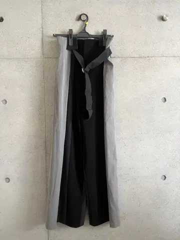 UNITED TOKYO 와이드 팬츠