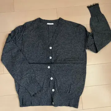 ESTNATION 그레이 V넥 가디건