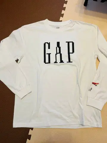 드래곤 퀘스트 x GAP 긴팔 티셔츠 (L)