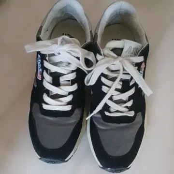 AURRY 두지엠 클라세 스니커즈