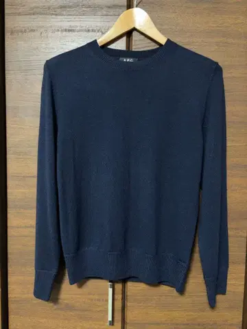 [ 새상품급 ] A.P.C. 네이비 크루넥 스웨터 니트 XS