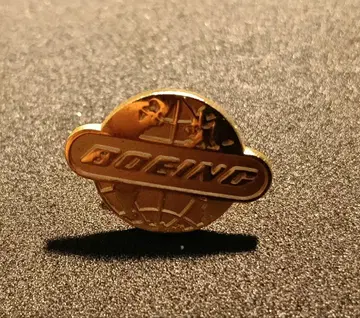 Boeing 로고 핀 배지 골드