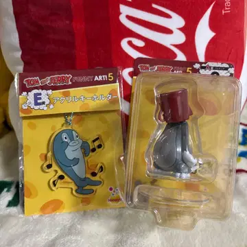 톰과 제리 아크릴 키링과 피규어 세트