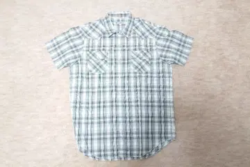 체크 무늬 반팔 셔츠 2