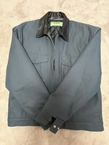 UNIVERSAL OVERALL AURA 자켓