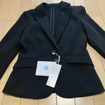 새상품 워셔블 스타일리쉬 수트 자켓 수트 컴퍼니 정가 2만 엔 가벼움