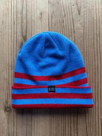 나이키 스트라이프 니트 모자