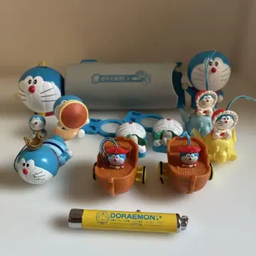 도라에몽 관련 굿즈 묶음 판매