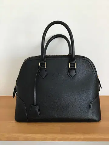 미라 오웬 핸드백