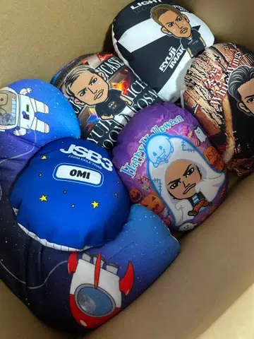 논장르 애니메이션 굿즈 묶음 판매