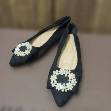 포인티드 비쥬 플랫 펌프스 36