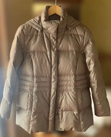 (새상품급) 후드 부착 다운 자켓