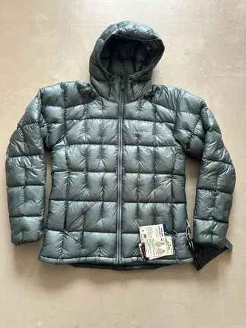 새상품 완판템 몽벨 M 플라즈마1000 알파인 다운 후드티