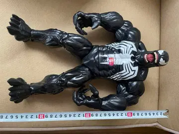 베놈 토킹 피규어