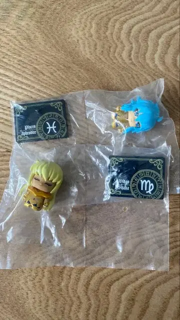 세인트 세이야 코레캬라 가샤폰