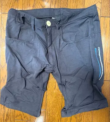 CHARI &CO 스트레치 하프 팬츠 32인치