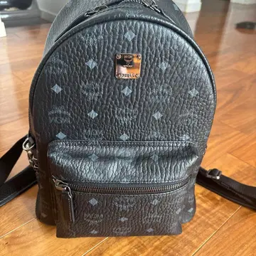 MCM 블랙 가죽 백팩